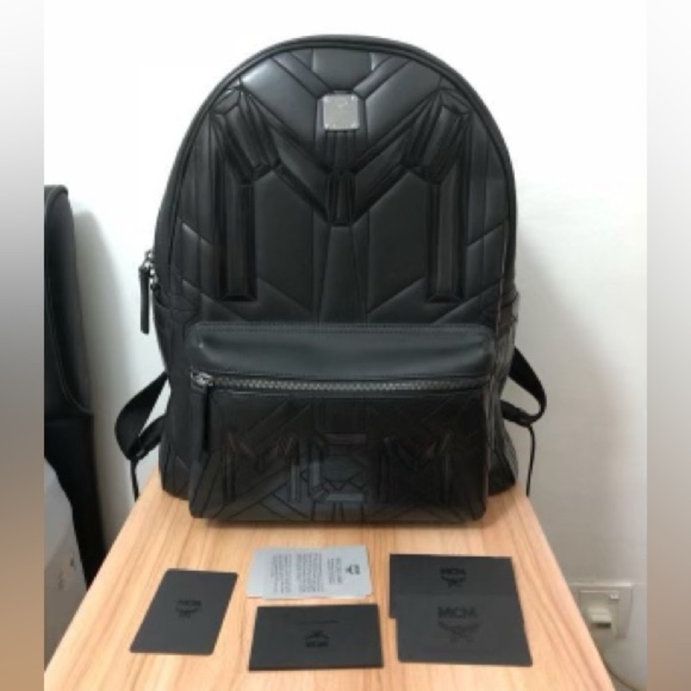 MCM Medium Bionic Backpack - Picture 2 of 8